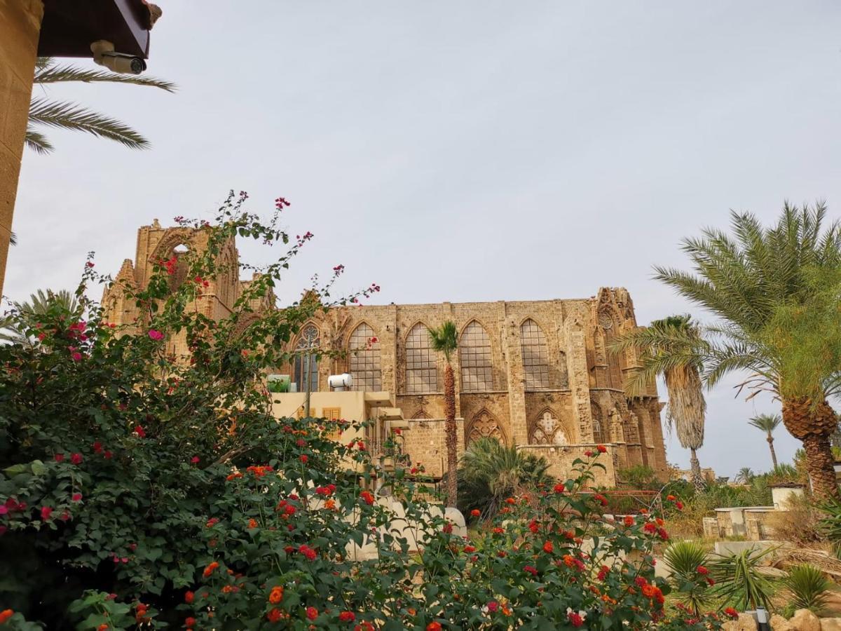 Golden Palms Guest House&cafe Famagusta (Northern Cyprus)